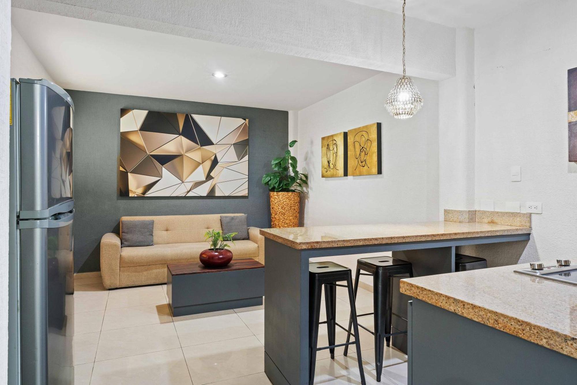 Homesuites Zaragoza Culiacán Kültér fotó